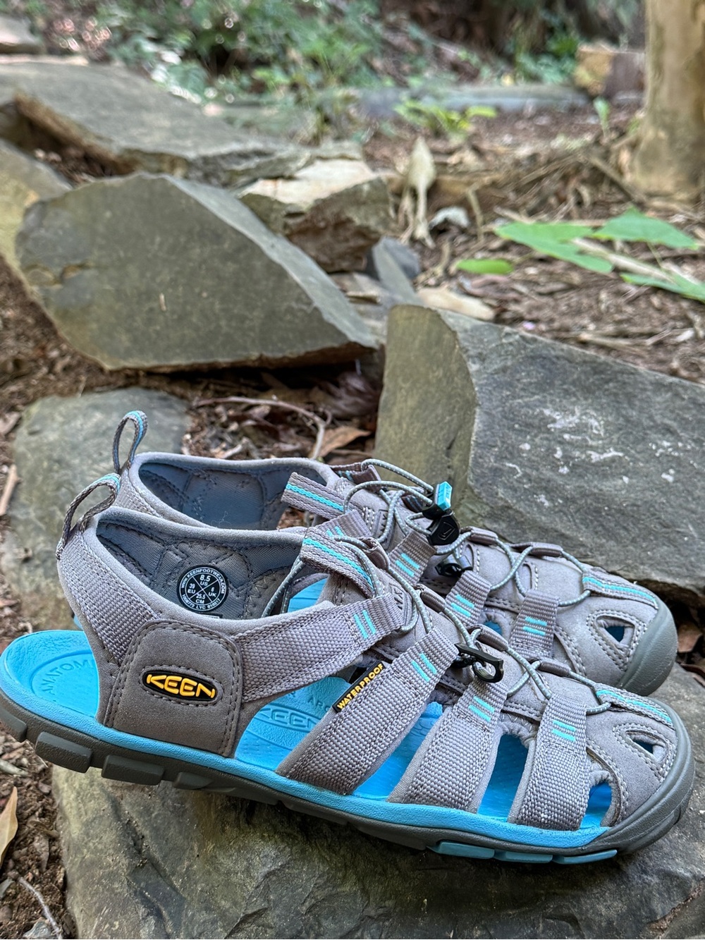 Keen Gray with Blue Sport Hiking Sandals. Sz 39 or 8.5. Preowned.